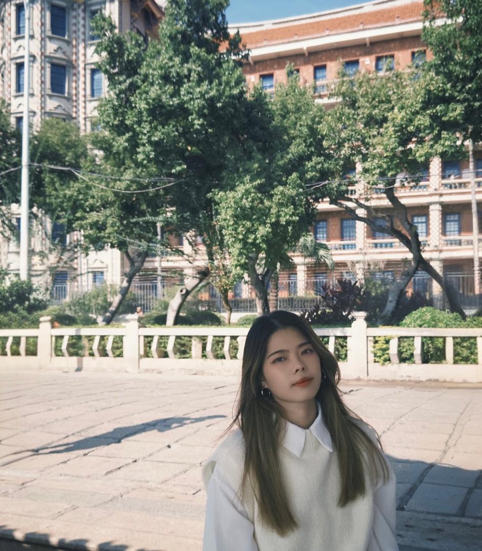 Wenni - @wennipua___